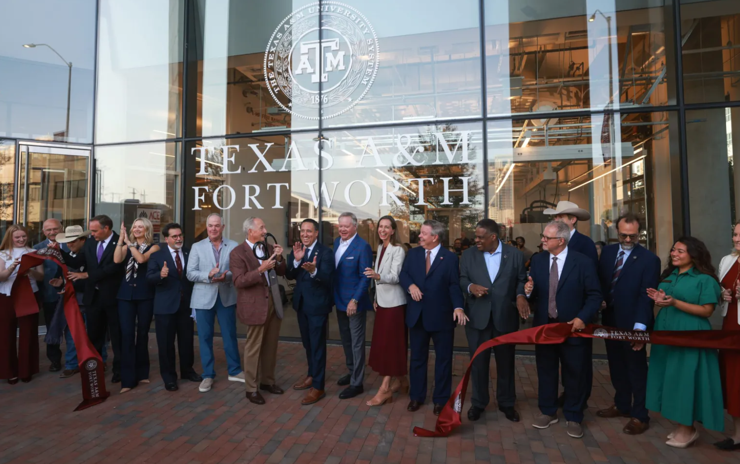 Project team and university officials at the ribbon cutting